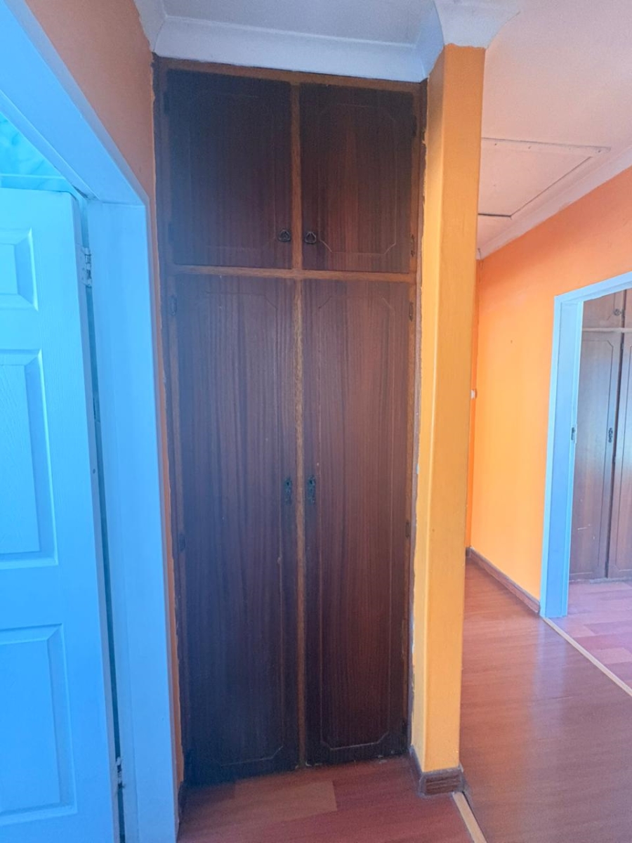 5 Bedroom Property for Sale in Dorchester Heights Eastern Cape